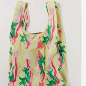 Rare whole fish head baby baggu